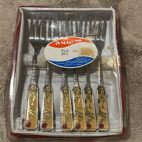 Vintage D.Y.W. Fork Set from Korea (6-Piece Set) - Picture 2 of 2